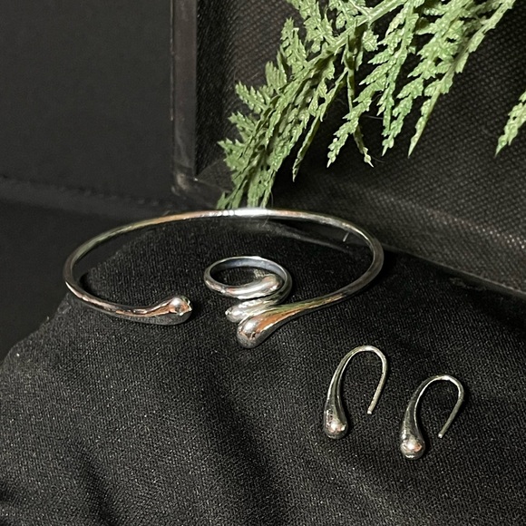 New 925 Sterling Silver Set Jewelry Water Drop Bracelet Earring Ring - Picture 3 of 6